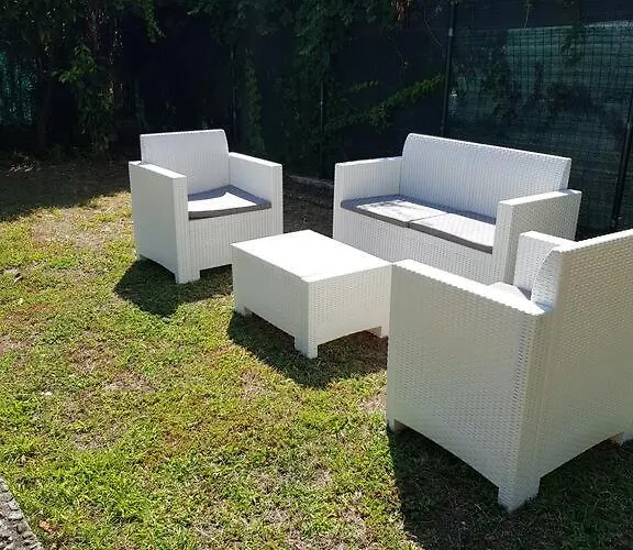 Sunflower Cosy Cottage Ac And Parking Space بيت للعطل مونتيروسّو ال ماري